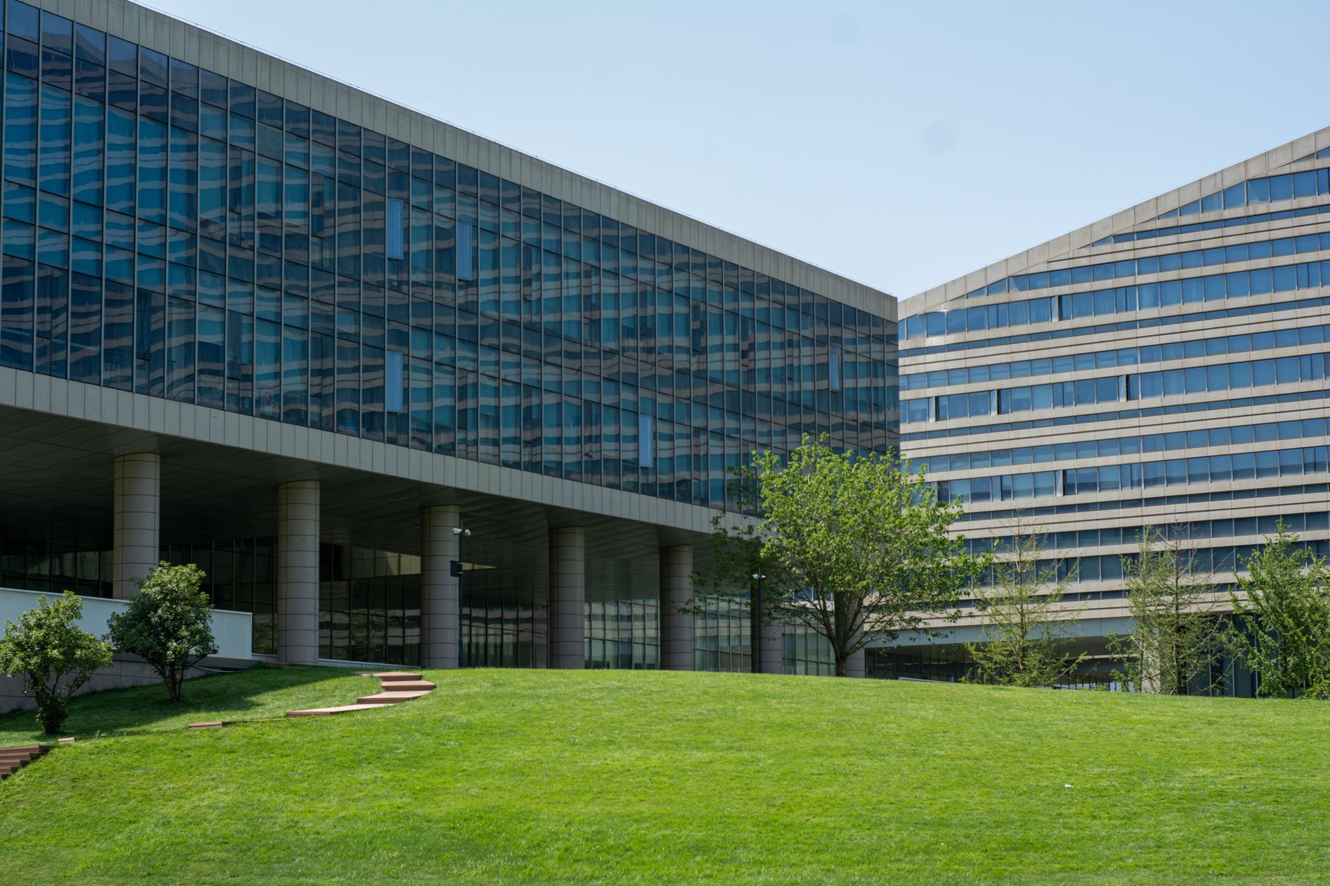 Modern corporate office building representing institutional borrowers accessing capital markets